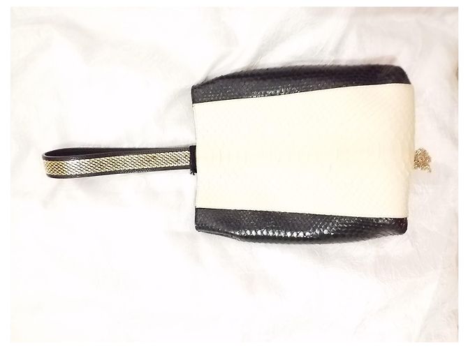 Bolsa de mão Lanvin em pele de pitão cor eggshell Fora de branco - vista 4