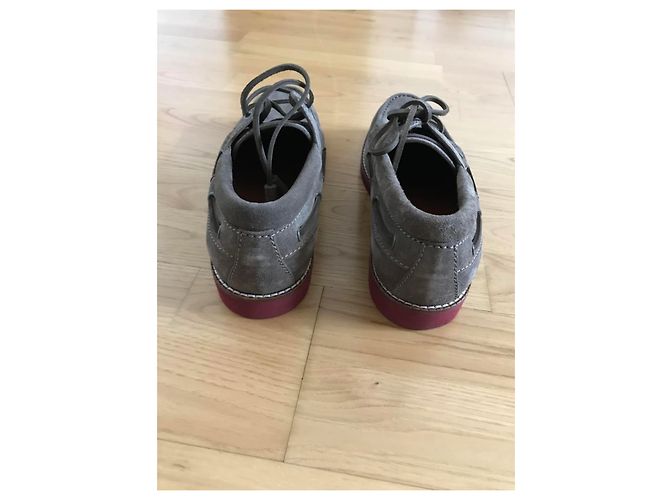 Louis Vuitton Lisbona Derby scarpe Taupe - vista 3