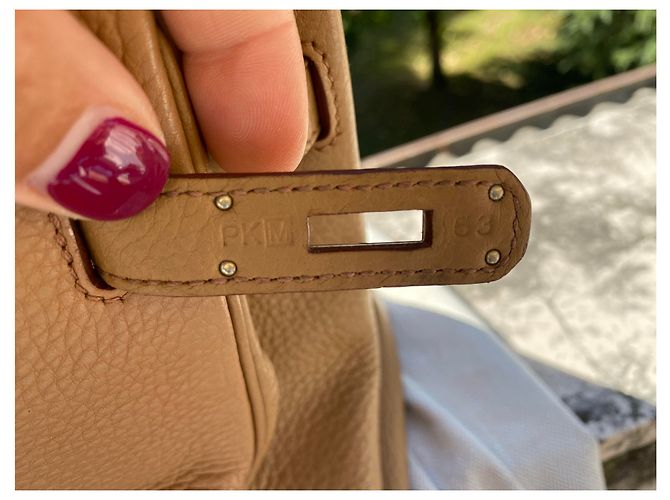 Borsa a mano Hermès Birkin 30 in pelle Togo Caramello - vista 3