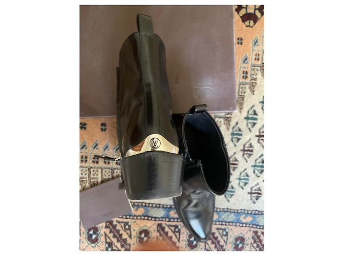 Botines Aftershow Louis Vuitton en cuero negro 38 - vista 6