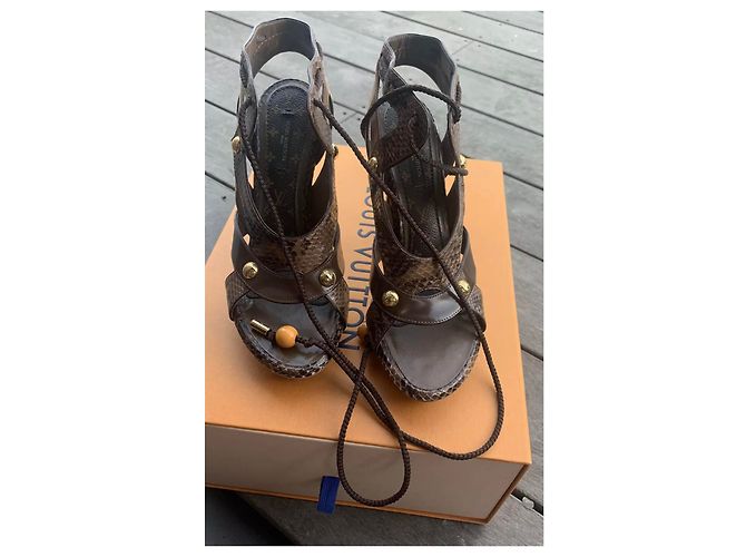Louis Vuitton Python Heels Brown Size 37 - view 3