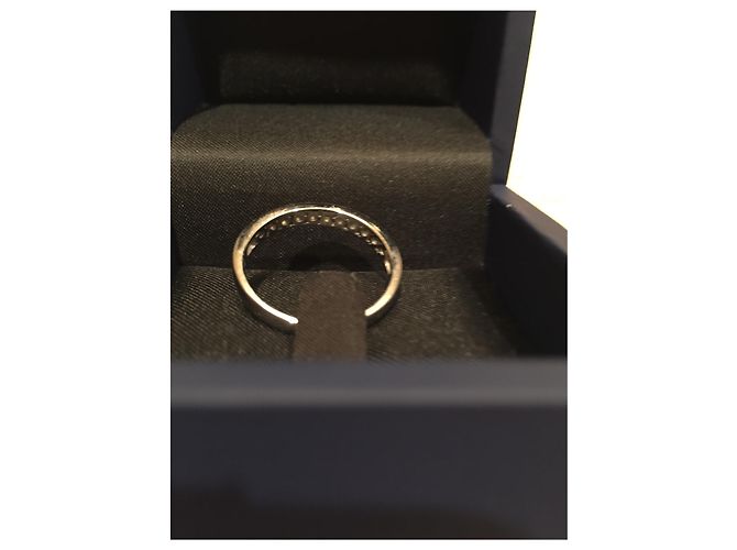 Autre Marque Brillanter halber Ehering und Weißgold Silber Hardware - Ansicht 2