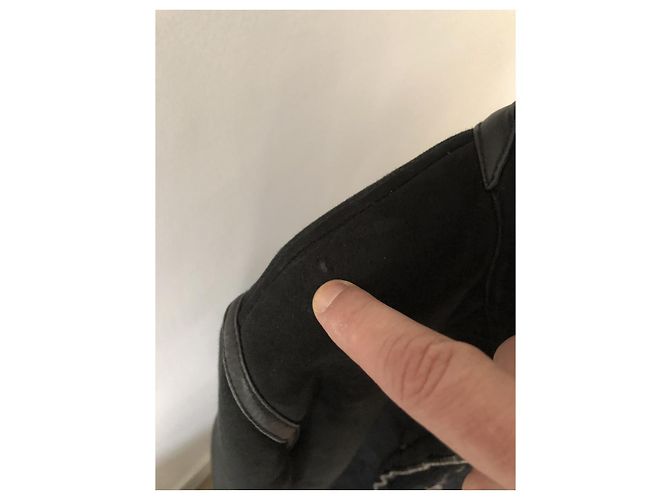 Givenchy hooded coat in black shearling lambskin with smooth leather insert in size 48 Ital. - view 10
