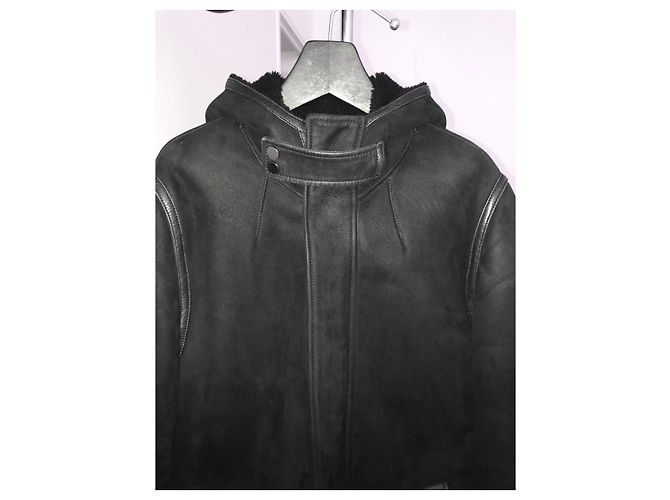 Givenchy hooded coat in black shearling lambskin with smooth leather insert in size 48 Ital. - view 4