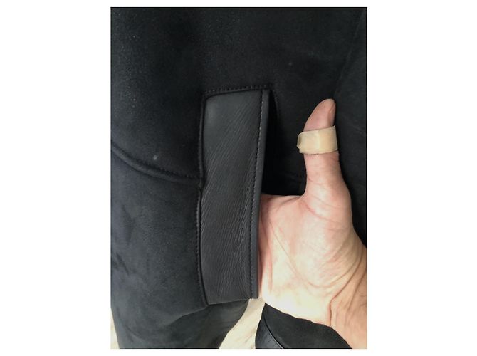 Givenchy hooded coat in black shearling lambskin with smooth leather insert in size 48 Ital. - view 9