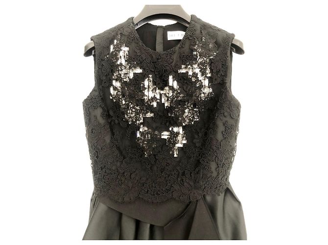 Top in pizzo nero e raso con inserti di cristalli del marchio Dice Kayek - vista 6