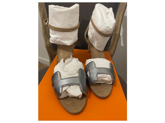 Hermès Sandalen 70 Premiere Beige - Ansicht 3
