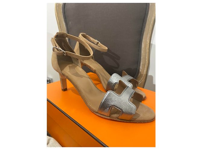 Hermès Sandalen 70 Premiere Beige - Ansicht 4