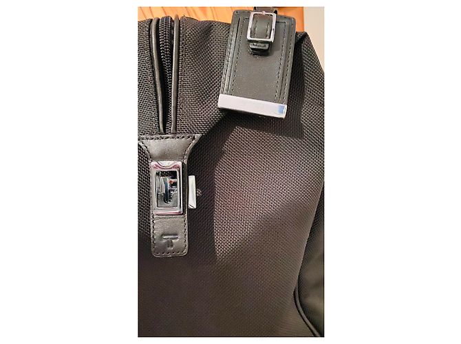 Autre Marque Trolley TUMI Weekend in pelle nera e nylon Nero Argento - vista 21