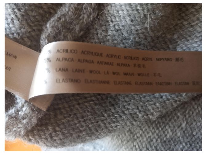 Uterque Abrigos, Ropa de calle - vista 9