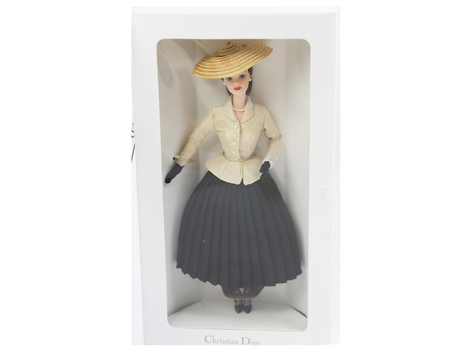 Barbie Matel Poupée de collection Barbie Christian Dior : RARE - vue 2