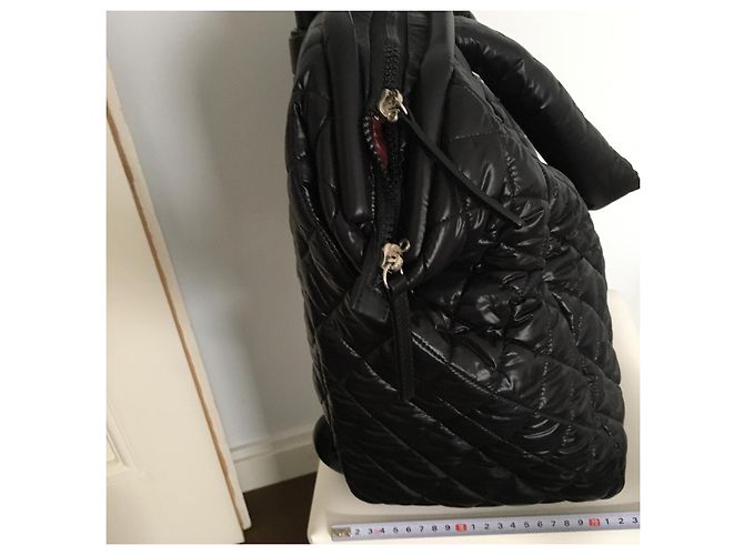 Cocoon Chanel Borsa da viaggio Trolley nera in pelle e nylon Nero Silver hardware - vista 12