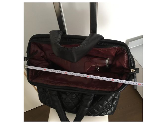 Cocoon Chanel Borsa da viaggio Trolley nera in pelle e nylon Nero Silver hardware - vista 14