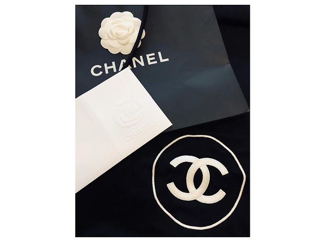 Chanel Kaschmir und Seide CC stahlen Schal Schwarz - Ansicht 6