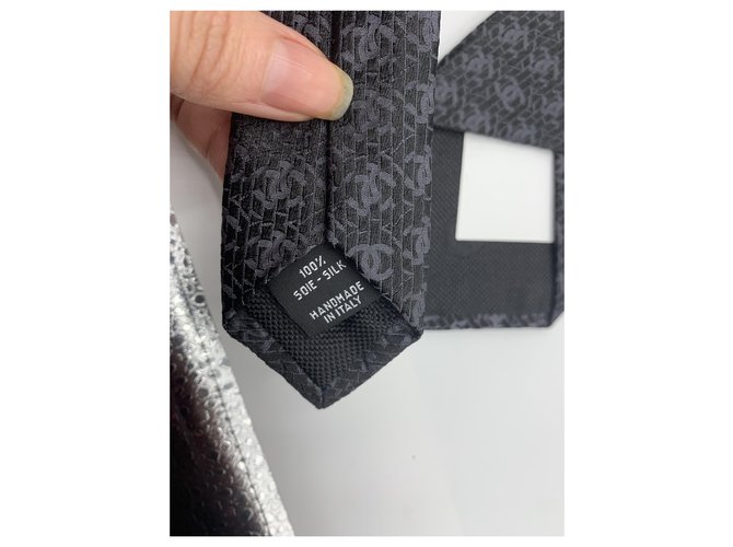 Chanel Cravates Noir - vue 5