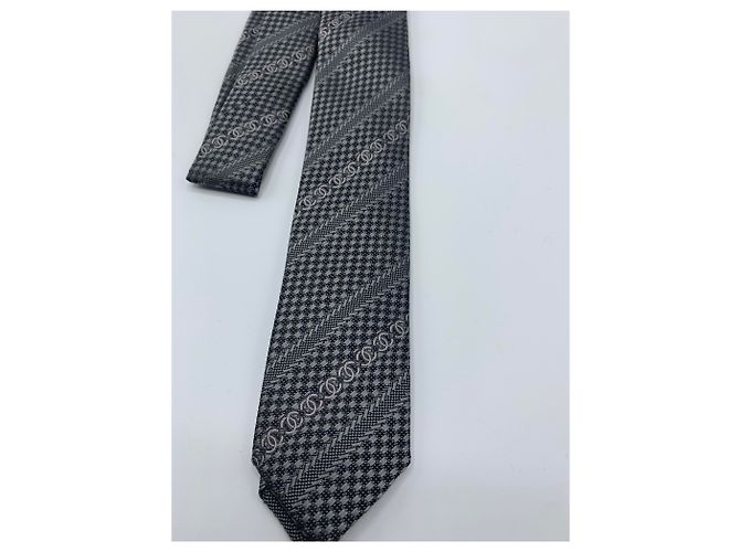 Chanel Laços Cinza - vista 3