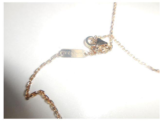 Van Cleef & Arpels Van Cleef & Arpels  18Collana con pendente Alhambra in oro K e diamanti - vista 3