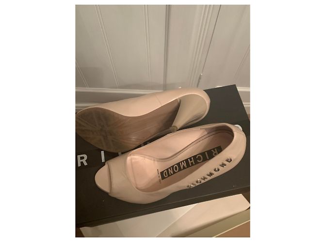 Décolleté John Richmond in pelle crema - vista 6