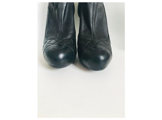 Stivaletti Chanel in pelle nera 38.5 Nero Silver hardware - vista 11