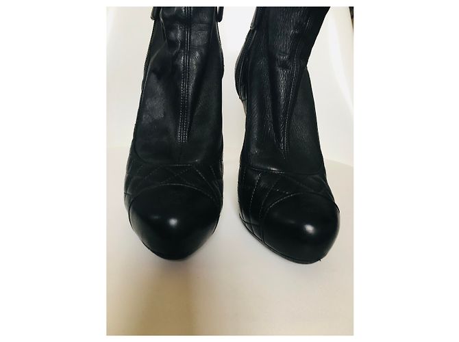 Stivaletti Chanel in pelle nera 38.5 Nero Silver hardware - vista 19