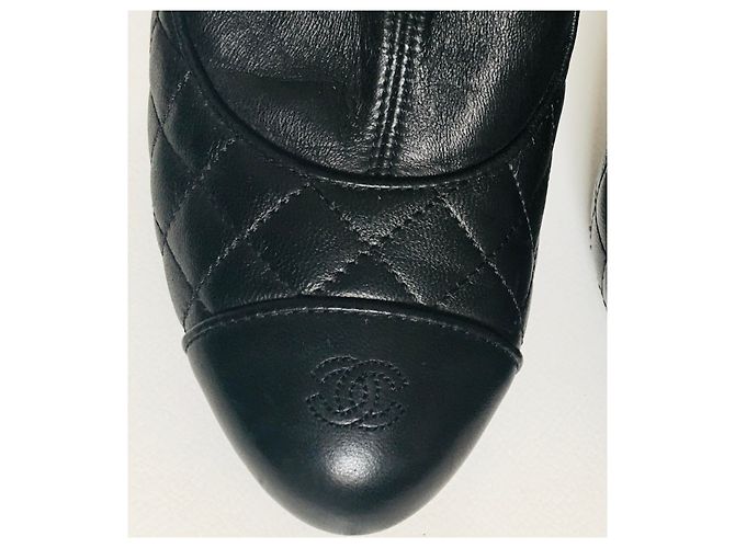 Stivaletti Chanel in pelle nera 38.5 Nero Silver hardware - vista 9