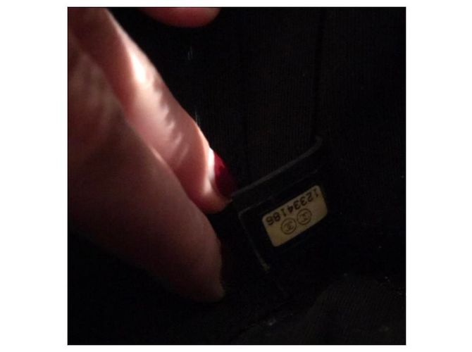 Chanel Petite Shopping Tote Nera in Pelle Nero - vista 4