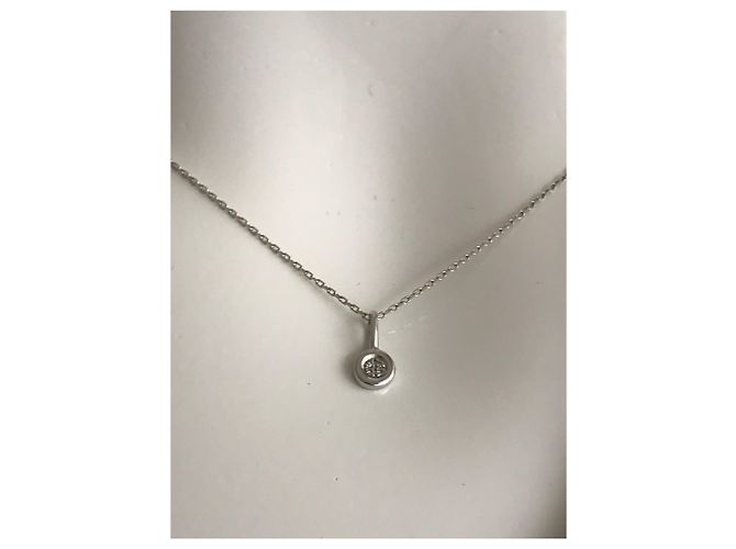 Djula Solitaire Anhänger und Kette. Einsamer Ring Silber - Ansicht 2