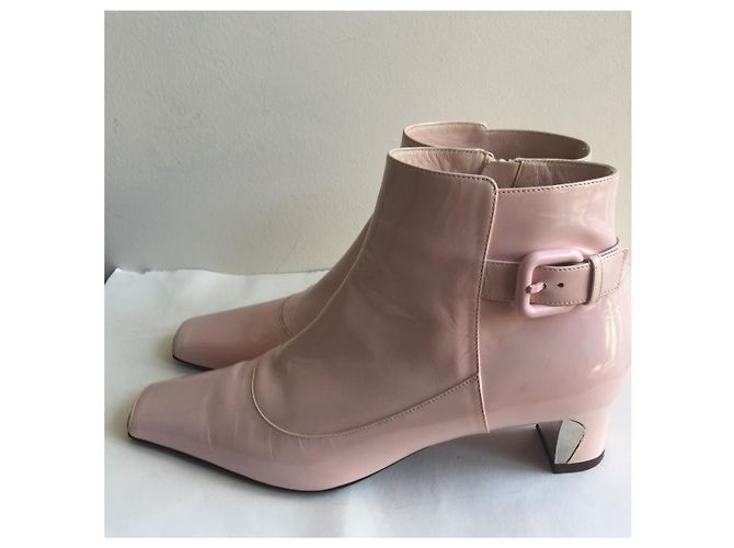 Botines Louis Vuitton de charol rosa 38 - vista 3