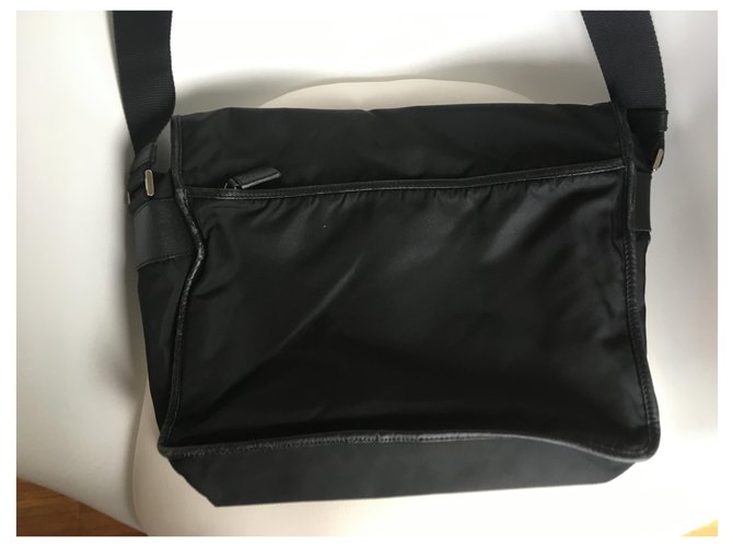 Borsa a tracolla Prada in nylon nero - vista 4