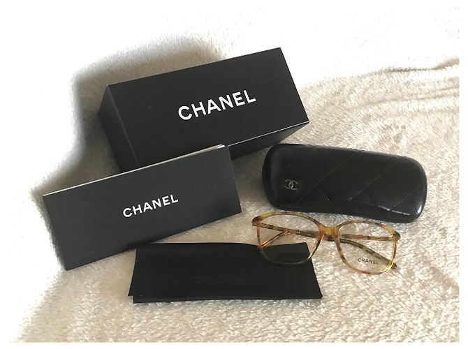 Chanel 3219 Light brown - view 2