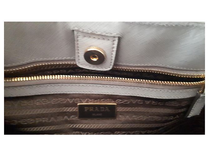 Prada Saffiano Lux Tote Bag Taupe - vue 9