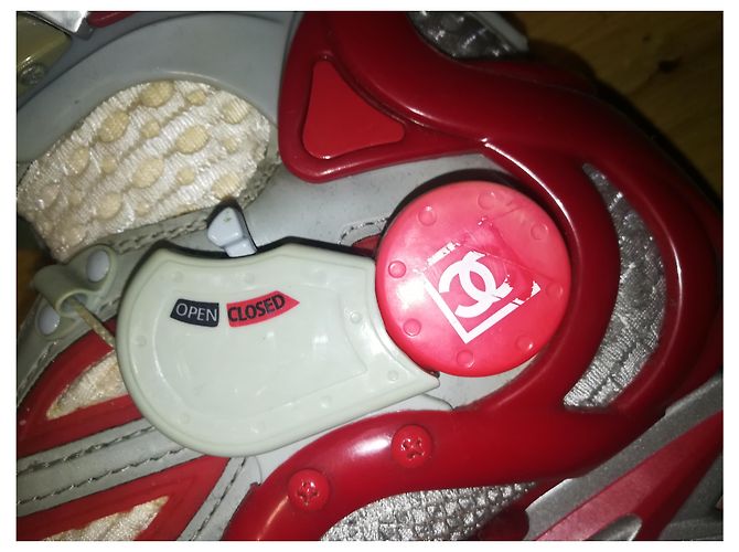 Rollerblades Chanel collector Red Beige Grey - view 10