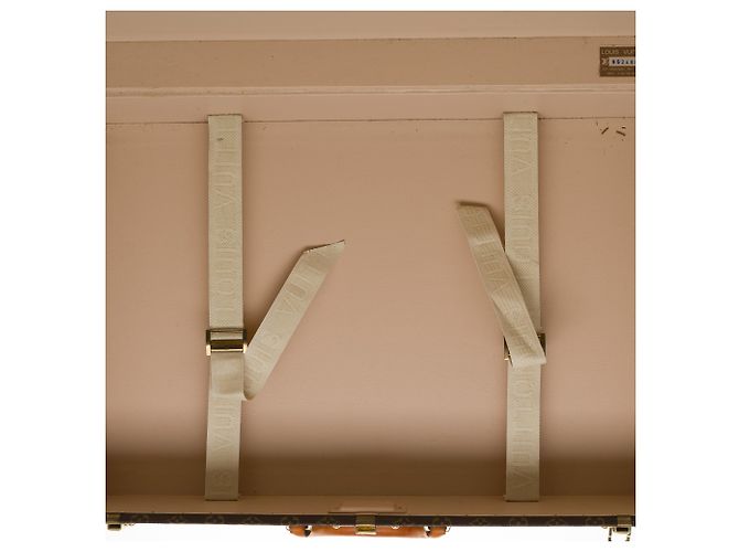 Very beautiful Louis Vuitton Alzer rigid suitcase 70 In monogram canvas, lozine and solid brass Brown - view 10