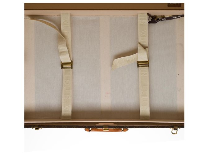 Very beautiful Louis Vuitton Alzer rigid suitcase 70 In monogram canvas, lozine and solid brass Brown - view 11