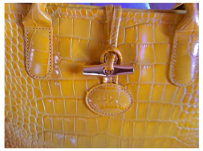 Longchamp GELBE ROSEAU-TASCHE AUS CROCO-FÖRMIGEM KALBSLEDER - Ansicht 2