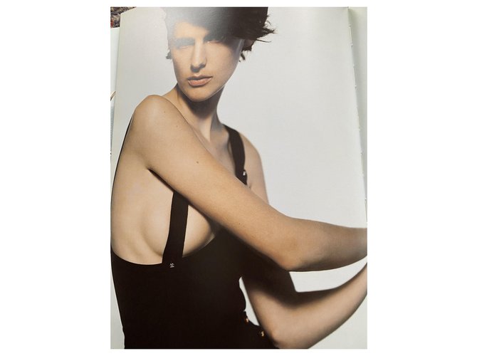Chanel Spring-Summer Collection Book 1987 - view 4