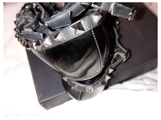 Bailarinas Valentino Rockstud de charol negro - vista 2