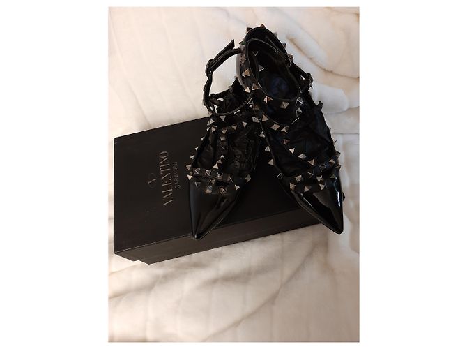 Bailarinas Valentino Rockstud de charol negro - vista 3