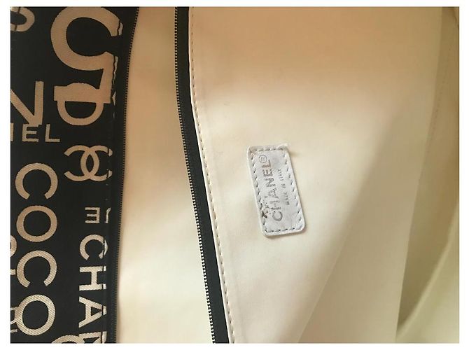 Chanel 31 Borsa Rue Cambon Nero Crudo - vista 3