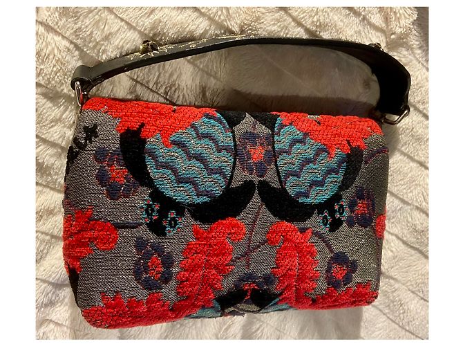 Clutch Furla Metropolis in pelle nera Nero Argento Rosso Blu navy - vista 10