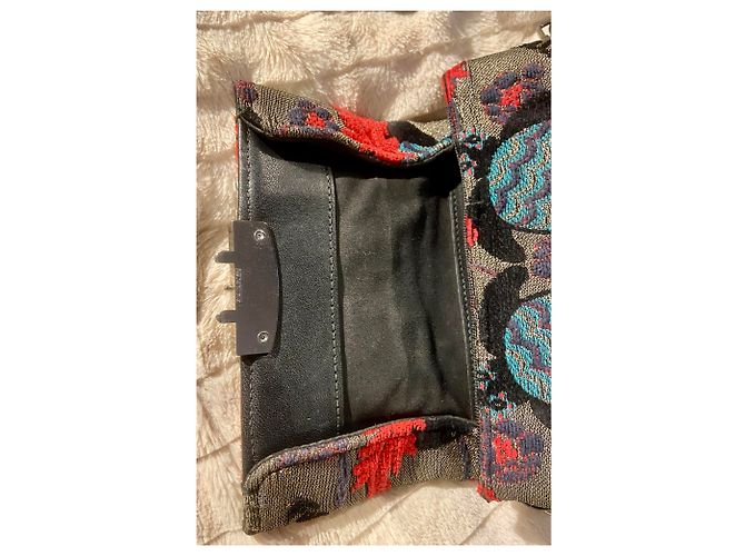 Clutch Furla Metropolis in pelle nera Nero Argento Rosso Blu navy - vista 12
