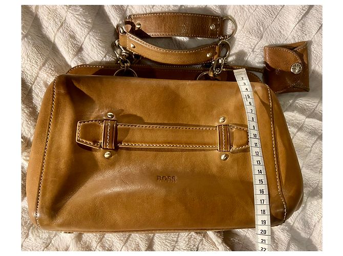 Hugo Boss Handtasche Camel aus Leder Haselnuss - Ansicht 20