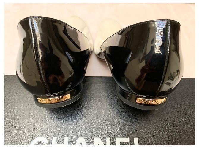 Chanel Ballerine bicolore Nero Bianco - vista 2
