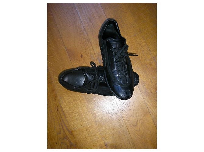 Dior Sneakers in pelle nera, Pointure 36. Nero - vista 2