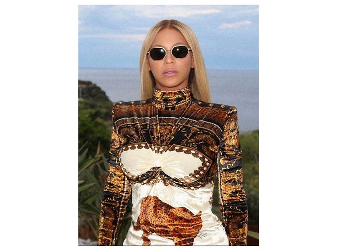 Gianni Versace Dresses - view 7