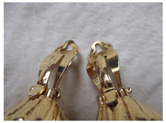 Orecchini a clip cabochon Yves Saint Laurent dorati D'oro - vista 4