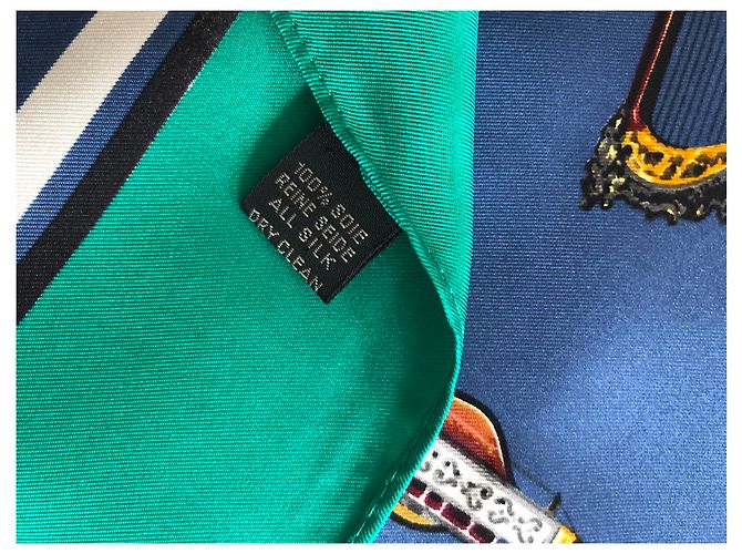 Sciarpa in seta vintage Karl Lagerfeld Verde scuro - vista 4