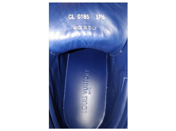 Louis Vuitton Sneakers Blue - view 4