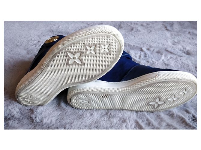 Louis Vuitton Sneakers Blue - view 6