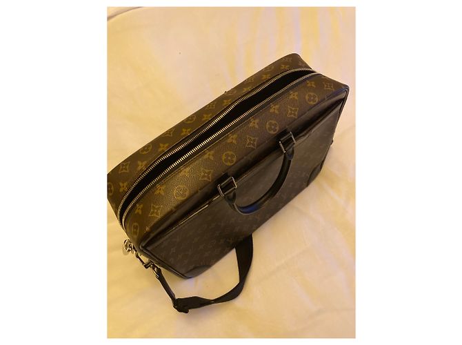 Louis Vuitton Porte Documents Voyage Marrone - vista 4